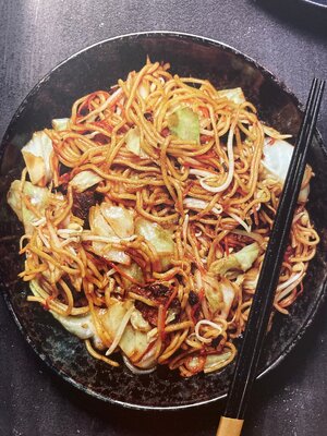 Gebakken Noedels met Varkensvlees