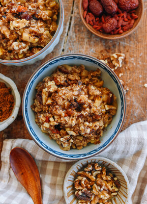 Apple Cinnamon Oatmeal